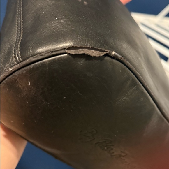 Paloma Picasso Classic Black Shoulder Bag - Picture 5 of 5